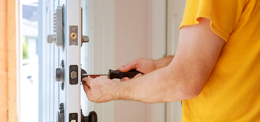 Eviction Locksmith For Key Fob Replacement Services in Belleville, IL